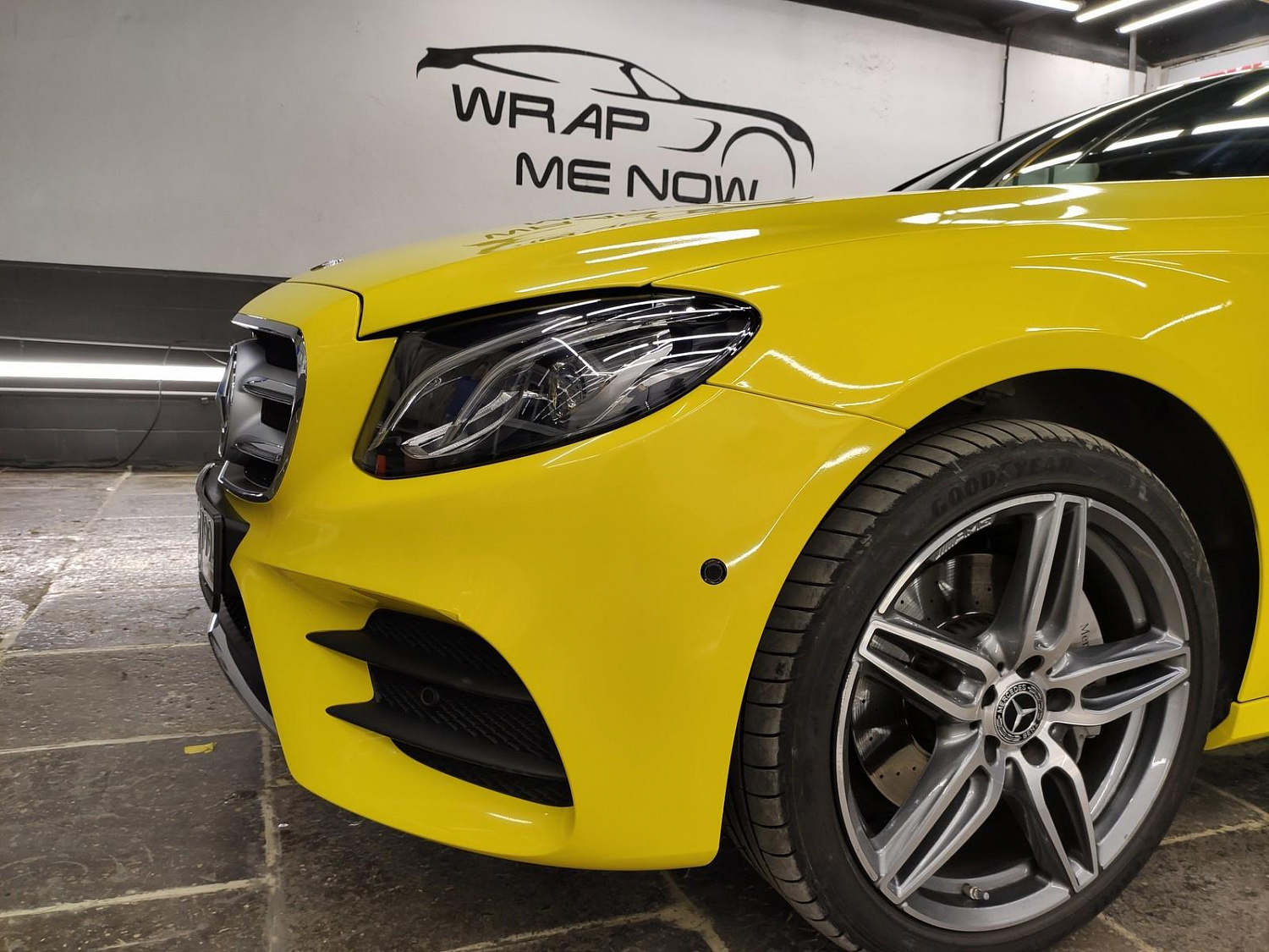 Виниловая автопленка  Gloss Lemon Yellow G11 - Глянцевый желтый BQ7980001